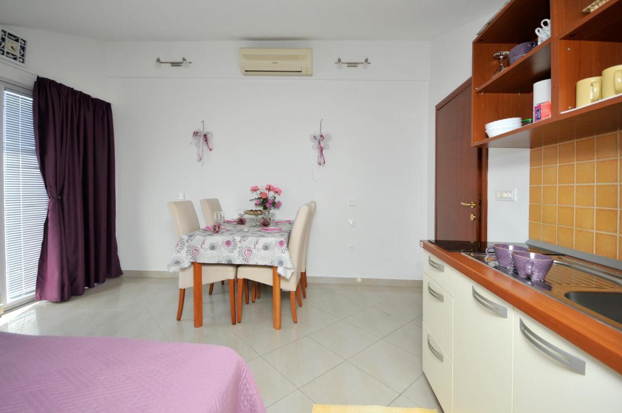 Roza Apartman Trogir