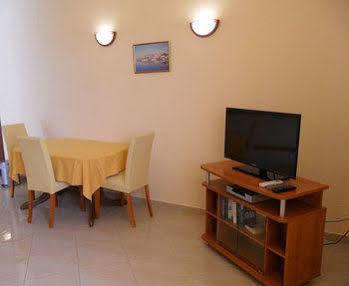 Apartman Roza