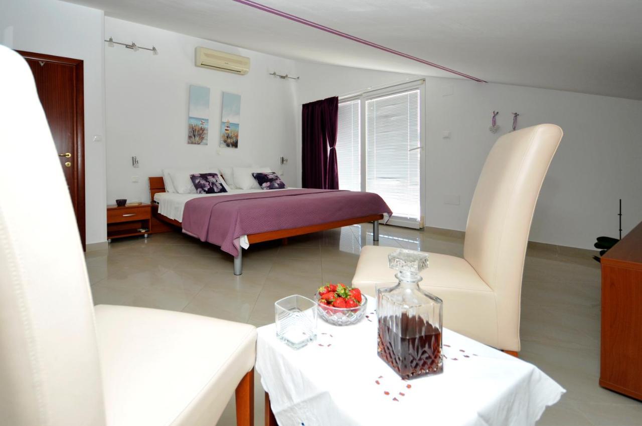 Roza Apartment *