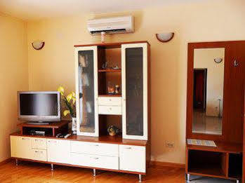 Apartment Roza *