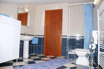 Roza Apartment